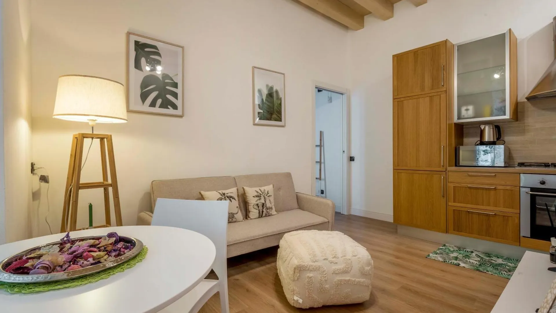 Luvi - Pollaiuolo Apartment Milan Italy