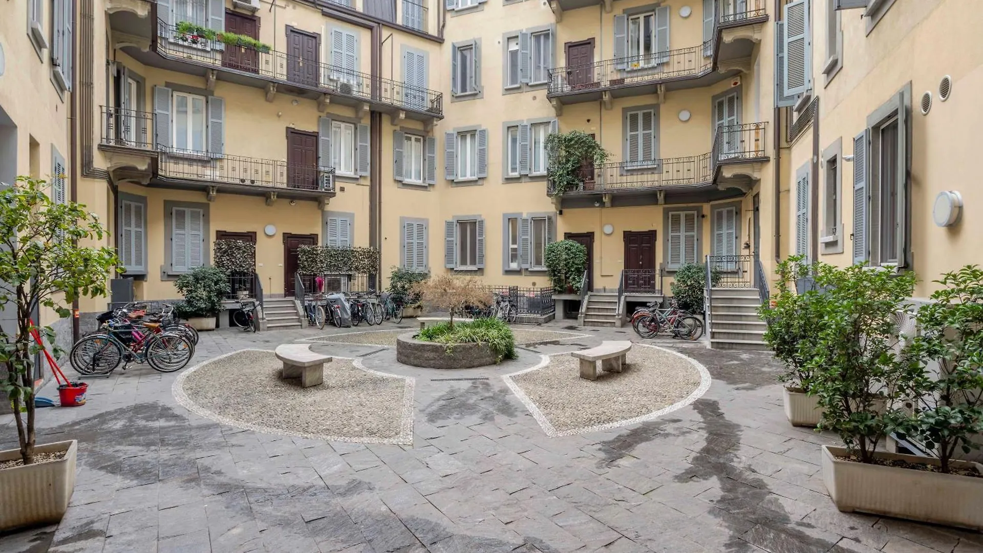 Luvi - Pollaiuolo Apartment Milan Italy