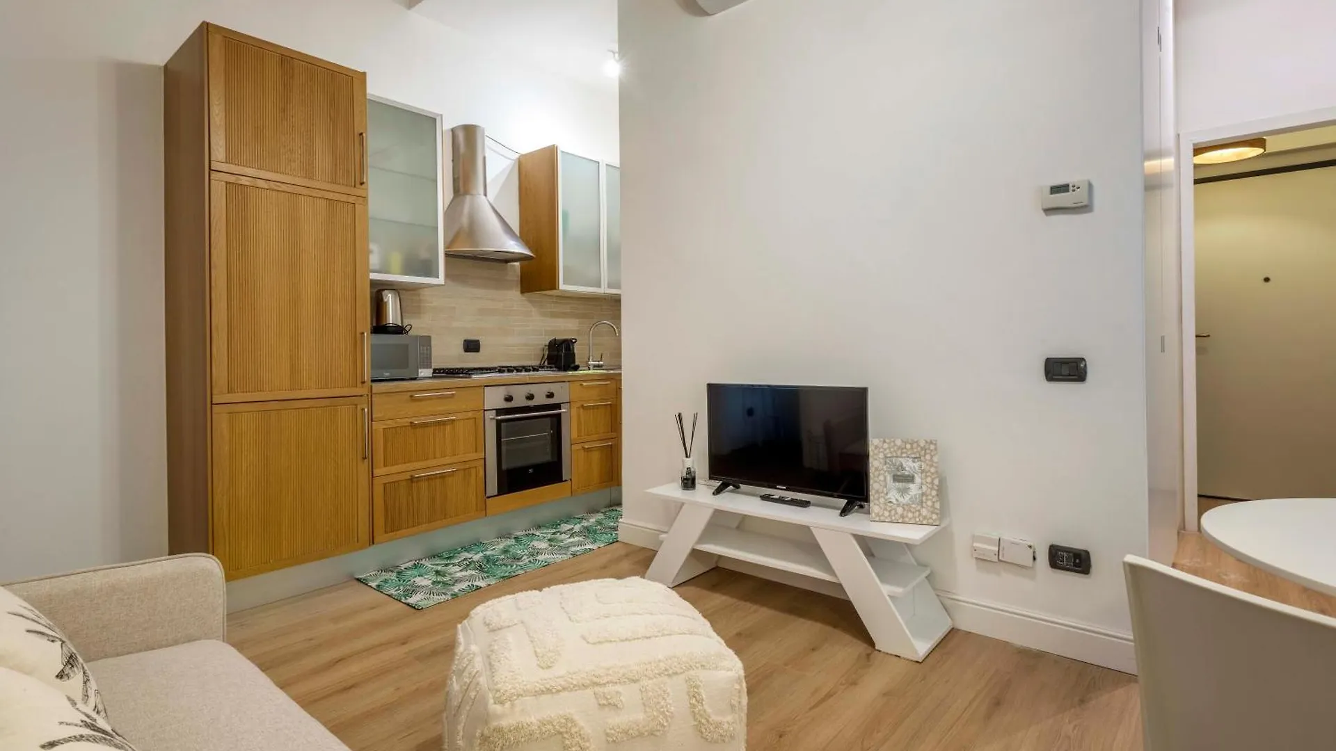 Luvi - Pollaiuolo Apartment Milan Italy